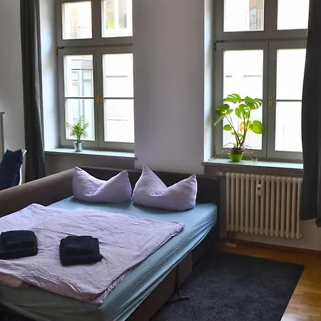 Appartement Ruhige, Sehr Zentrale In Der Altstadt Dresde