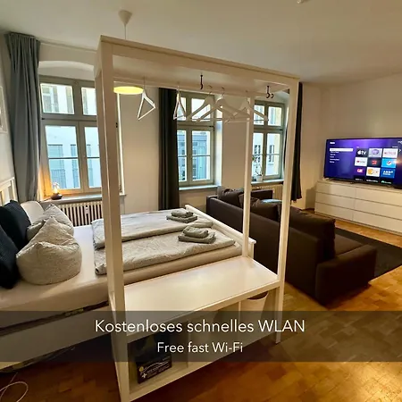 Ruhige, Sehr Zentrale In Der Altstadt Dresde